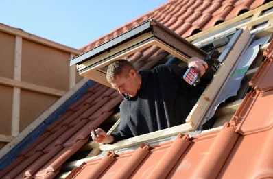Pose de fenêtres de toit Velux à Orgerus